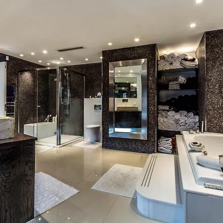 Cjp 329 Bay Villa *