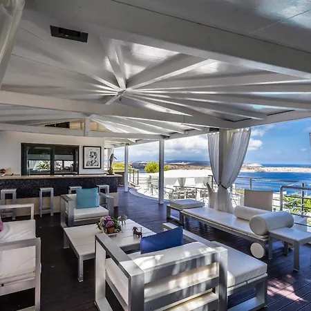 Cjp 329 Bay Villa